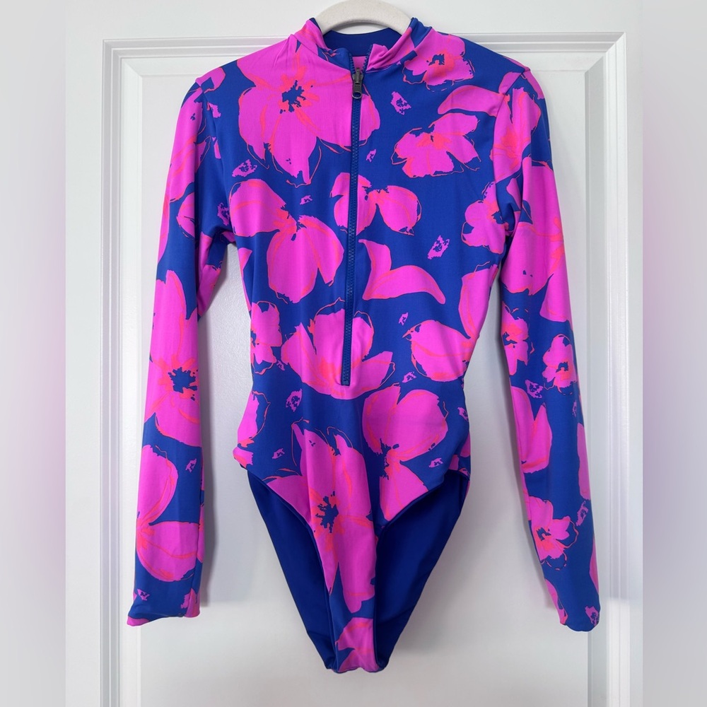 Maaji one piece reversible surf suit Medium